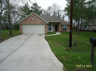 2401 Holly Dr, Dickinson, TX 77539