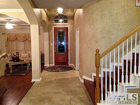 1st image of 2306 Bay Lakes Ct