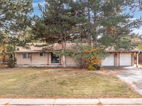 460 Oswego Court, Aurora, CO 80010