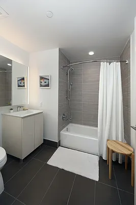 Rented by Greystar | media 4