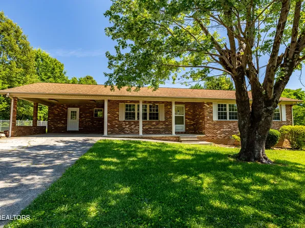 2828 Shady Ln, Maryville, TN 37803