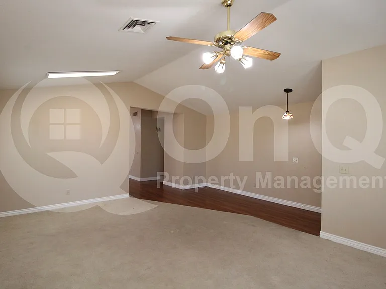 763 W Folley St — Photo 40