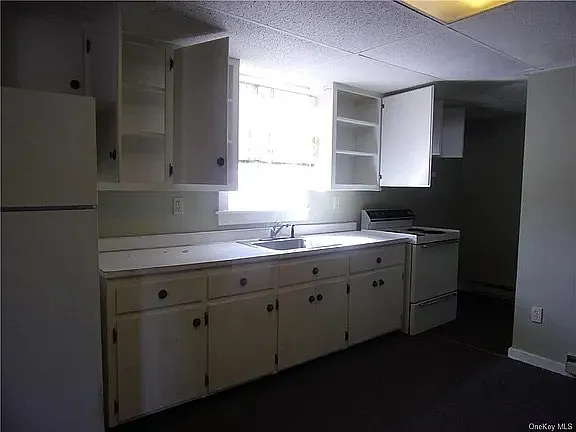 1 bed, $1,200 — Photo 1