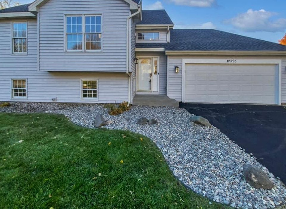 1st image of 12594 Driftwood Ct