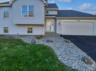 12594 Driftwood Ct, Apple Valley, MN 55124