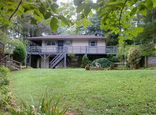 417 Woodcrest Dr, Kingsport, TN 37663