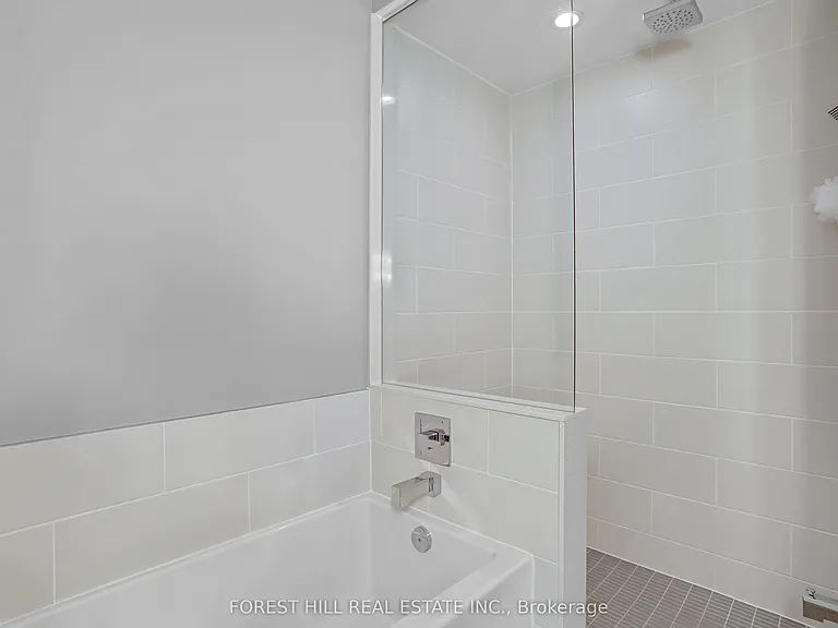 3523 Riva Ave — Photo 22