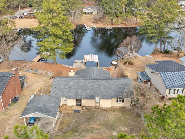 188 Sleepy Creek Drive, Dudley, NC 28333