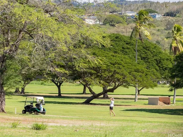 1523 Ala Amoamo St, Honolulu, HI 96819