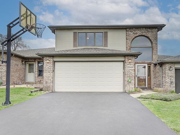 2nd image of 2344 Deerpath Dr W