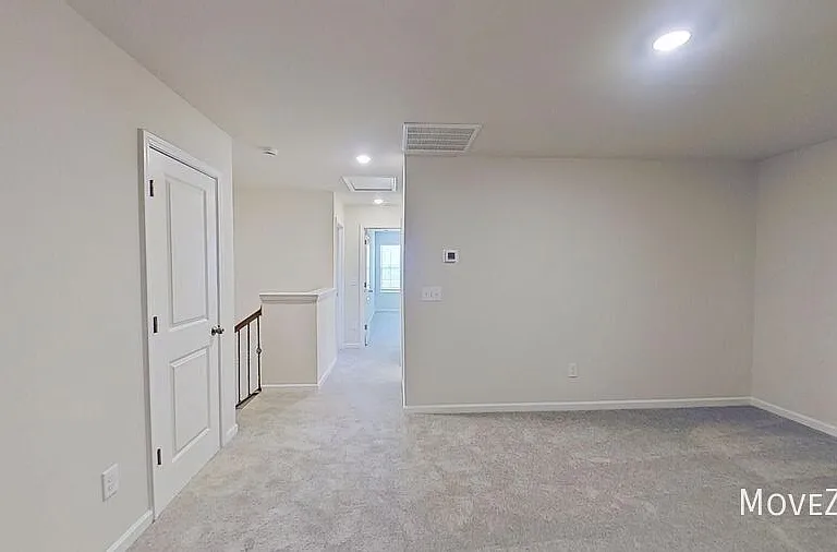 12 Fernhill Ln — Photo 23