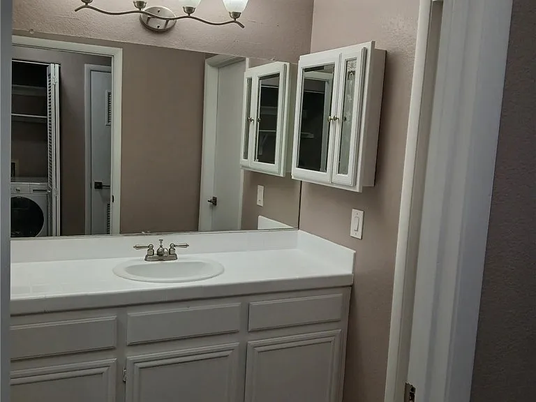 1851 Hillpointe Rd #1722 — Photo 9