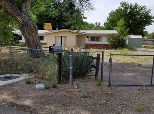 2712 Darlene Pl SW, Albuquerque, NM 87105