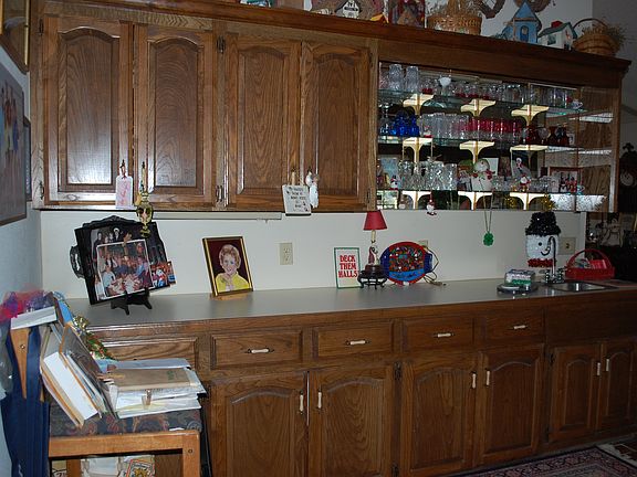 4th image of 31 Brookside Dr