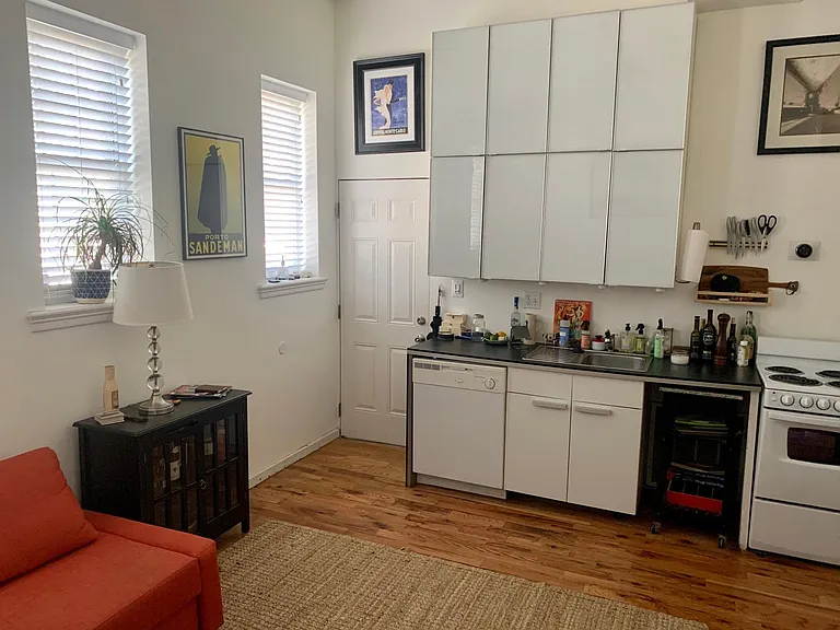 Florida Ave NW — Photo 9