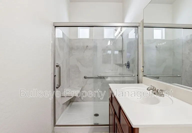 21069 N Jocelyn Ln — Photo 27