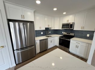 6153 Edsall Rd APT I, Alexandria, VA 22304