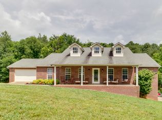 727 Haley Woods Dr, Kodak, TN 37764