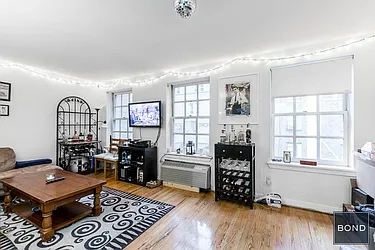 Rented by Bond New York