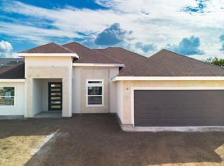 742 Encinal Dr, Eagle Pass, TX 78852