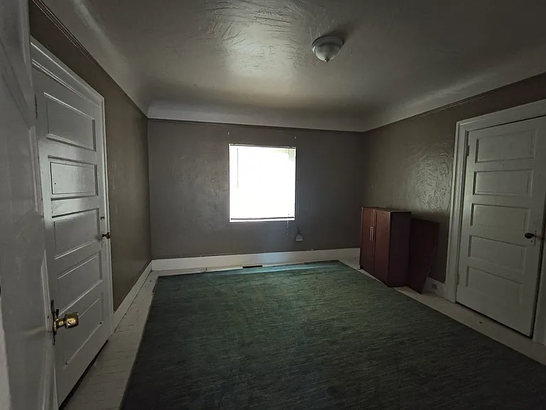 5701 Genoa St #LOWER — Photo 7