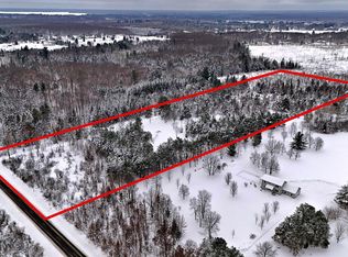 2468 S 37th Rd, Cadillac, MI 49601