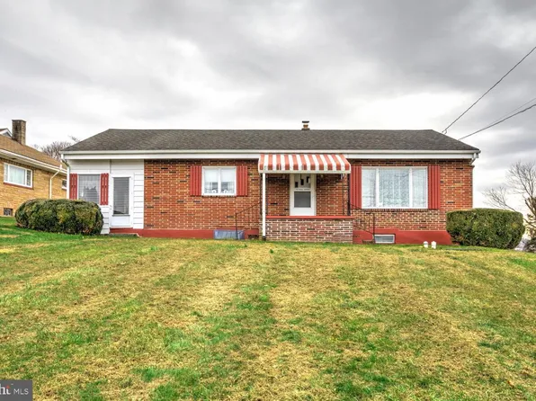 3928 Oregon Pike, Ephrata, PA 17522