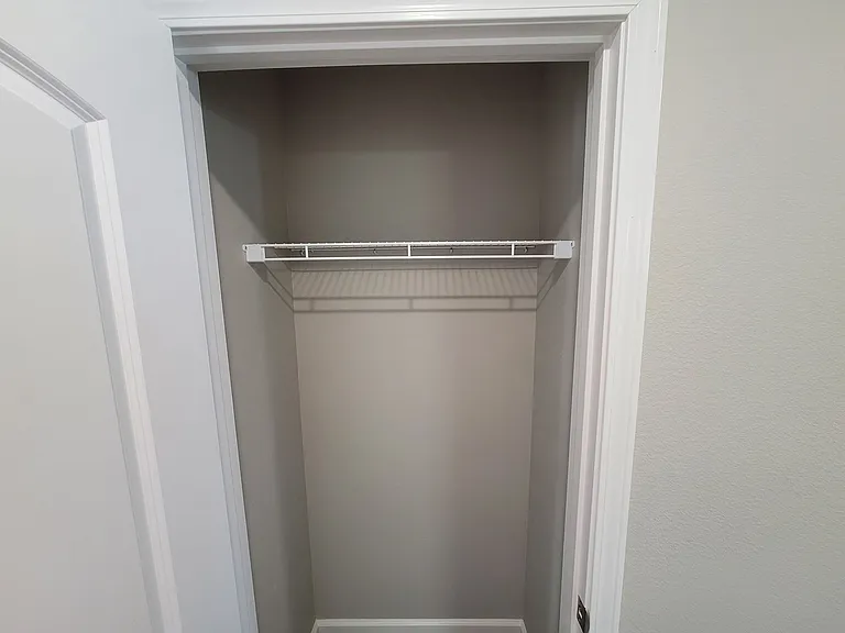 100 Whispering Meadows Dr — Photo 10