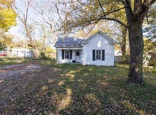2104 Washington St, Lexington, MO 64067