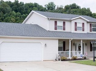 208 Tiffany Ln, South Pt, OH 45680