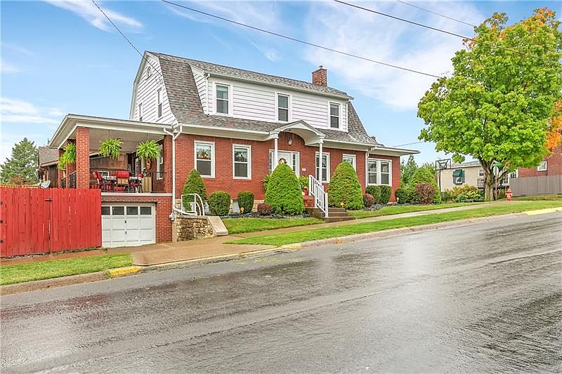 1st image of 601 Foster St