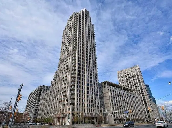 628 Fleet St, Toronto, ON