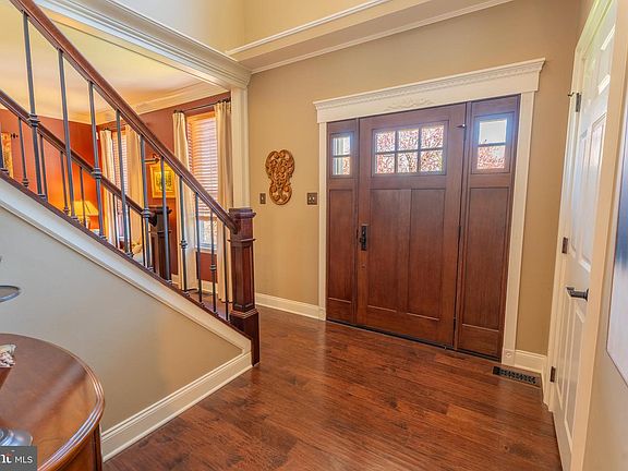 2nd image of 13 Woodyfield Ln