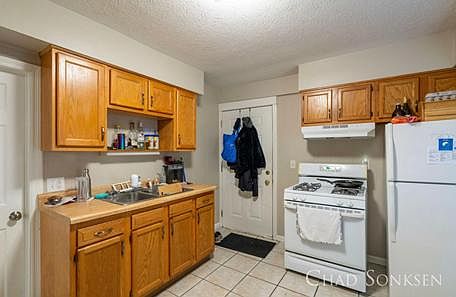 5th image of 411 7th St NW #2