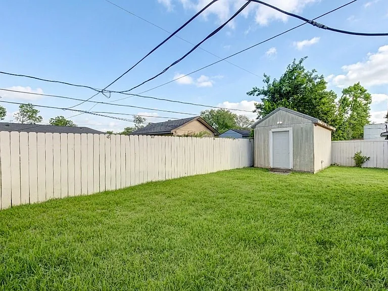 14238 Old Humble Rd — Photo 45