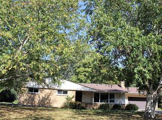 12880 Pinewood Rd, Brookfield, WI 53005