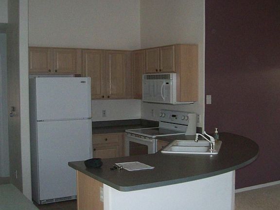 4th image of 16036 N 11th Ave Unit 1107