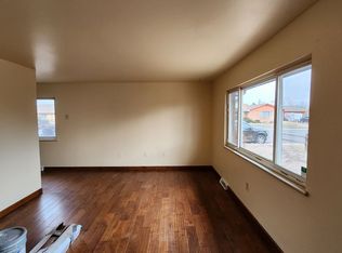 47 S 12th Ave, Brighton, CO 80601
