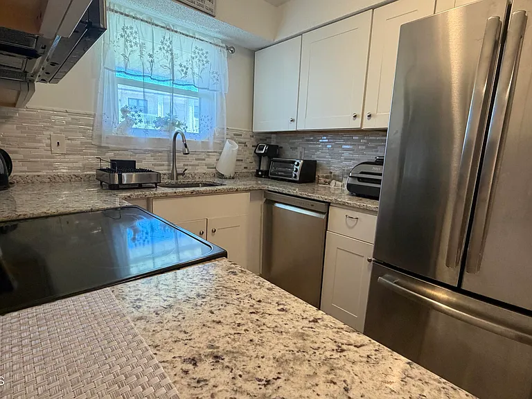 69 Wharfside Dr — Photo 8