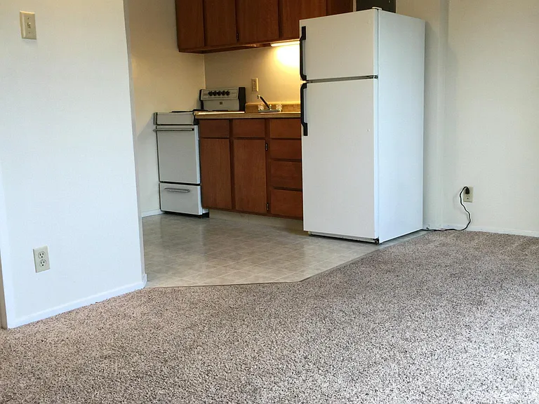 1563 Lincoln Ave #1 — Photo 3