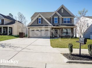 2456 Bearded Iris Ln, High Point, NC 27265