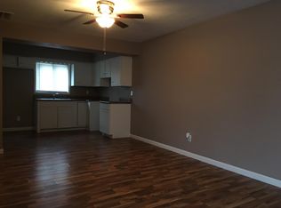 2921 W Ann St, Peoria, IL 61605