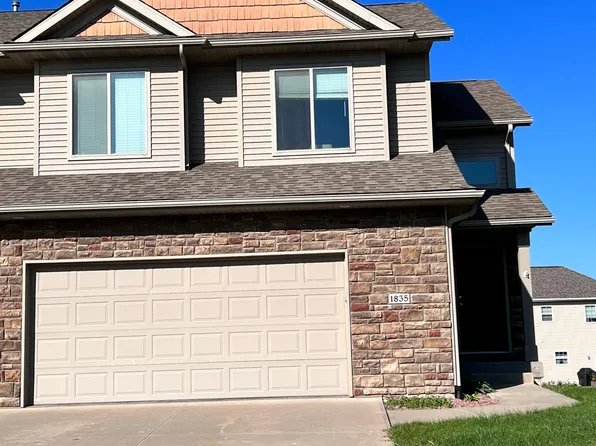 1835 Sara Ct, North Liberty, IA 52317