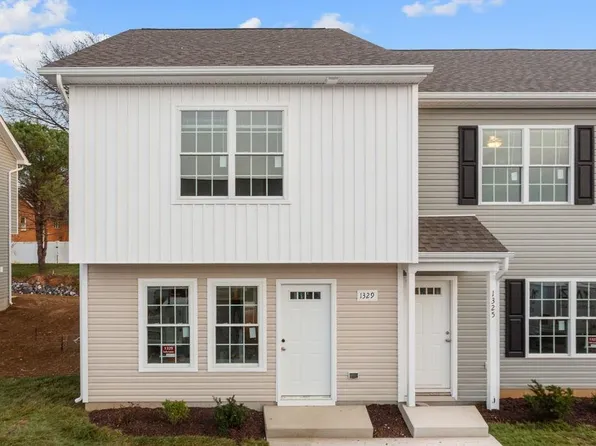 1329 Luke Ln, Harrisonburg, VA 22802
