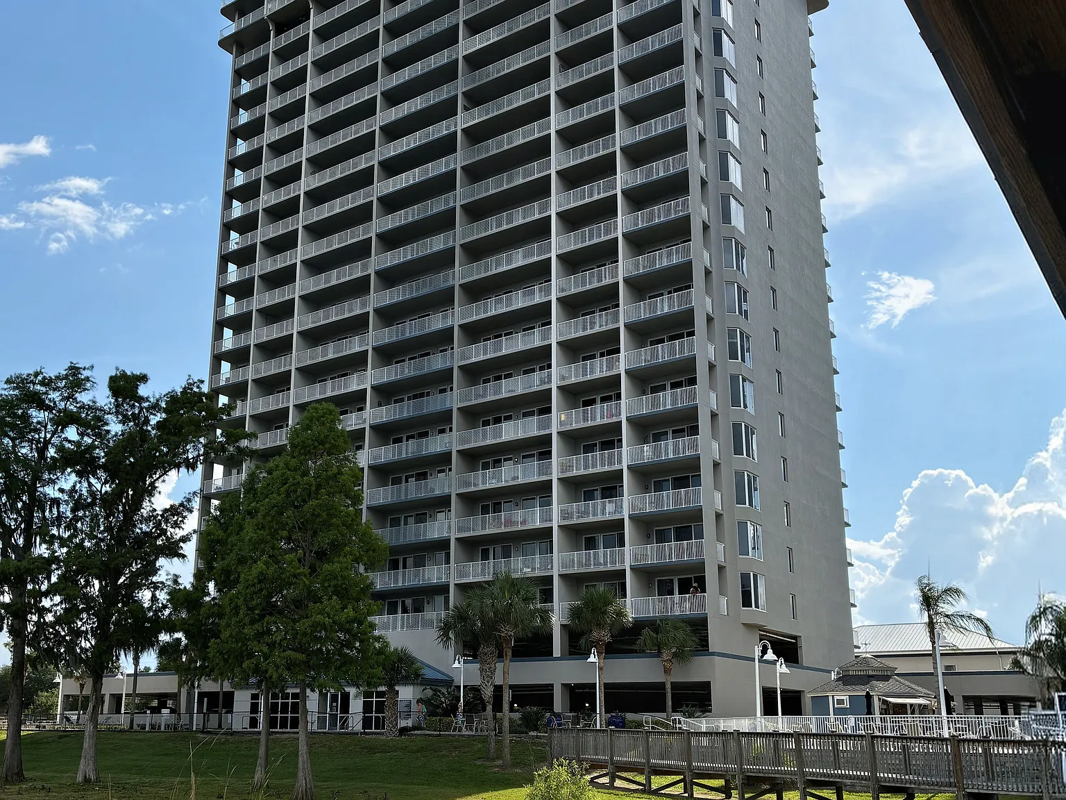 13415 Blue Heron Beach Dr — Photo 3