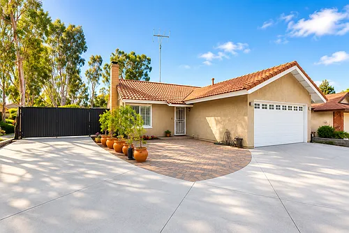 12426 Lilac Ct Photo 1