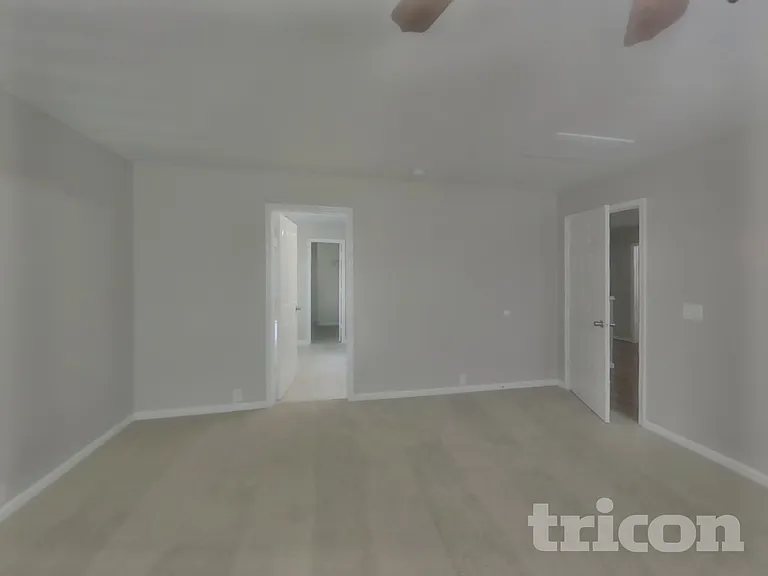 2744 Woodspring Forest Dr — Photo 7