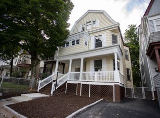 207 N 19th St FLOOR 3, East Orange, NJ 07017