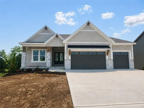 24875 W 145th Pl, Olathe, KS 66061