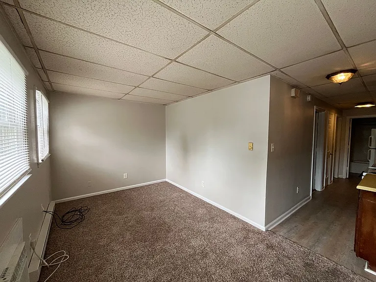 3307 Old Forest Rd — Photo 3